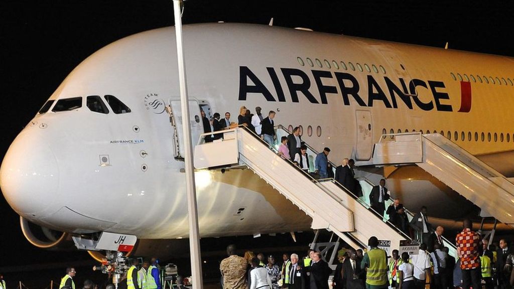 Retard vol aéroport dakar