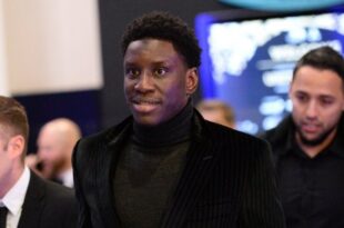 Demba Ba rachète le FC Thiès, club de ligue 2 au Sénégal et s'offre un centre de formation de football