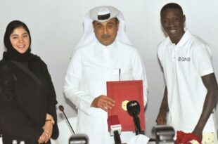 Le tiktokeur sénégalais Khaby Lame, ambassadeur du groupe Qatar National Bank pour la Coupe du monde 2022.