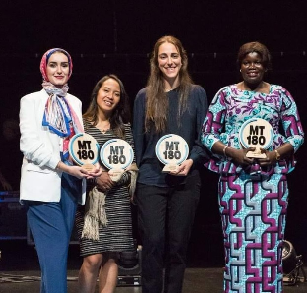 La sénégalaise Mané Seck, lauréate du concours "ma thèse en 180 secondes" MT180 aux cotés des autres gagnantes à Montréal au Canada