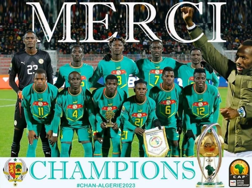 L'équipe de football du Sénégal vainqueur de la CHAN 2023 face à l'Algérie aux tirs au but