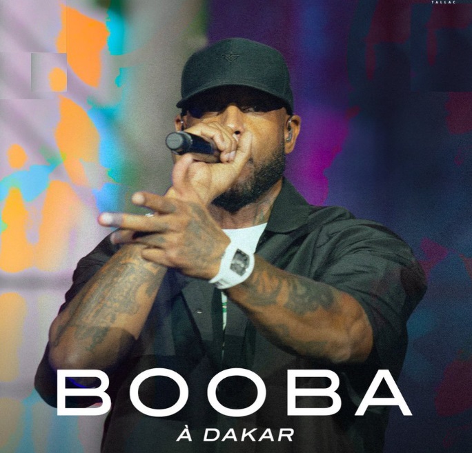 Booba met le feu au Cices de Dakar lors de son concert du 6 mai 2023