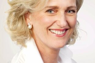 Du 21 au 25 mai 2023, la princesse Astrid de Belgique en visite à Dakar