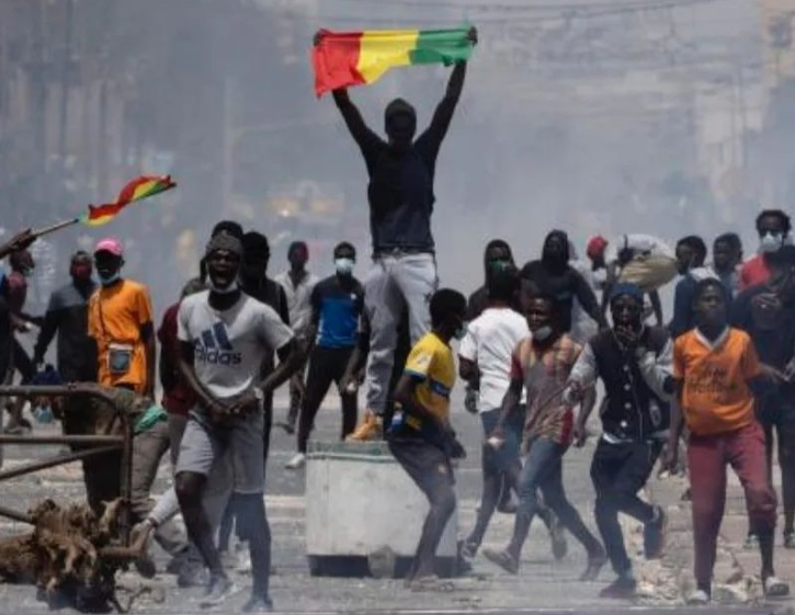 5 conseils aux ressortissants étrangers à appliquer face aux émeutes et violences au Sénégal 