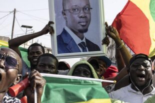 Violentes manifestations dans les rues au Sénégal suite à la condamnation d'Ousmane Sonko
