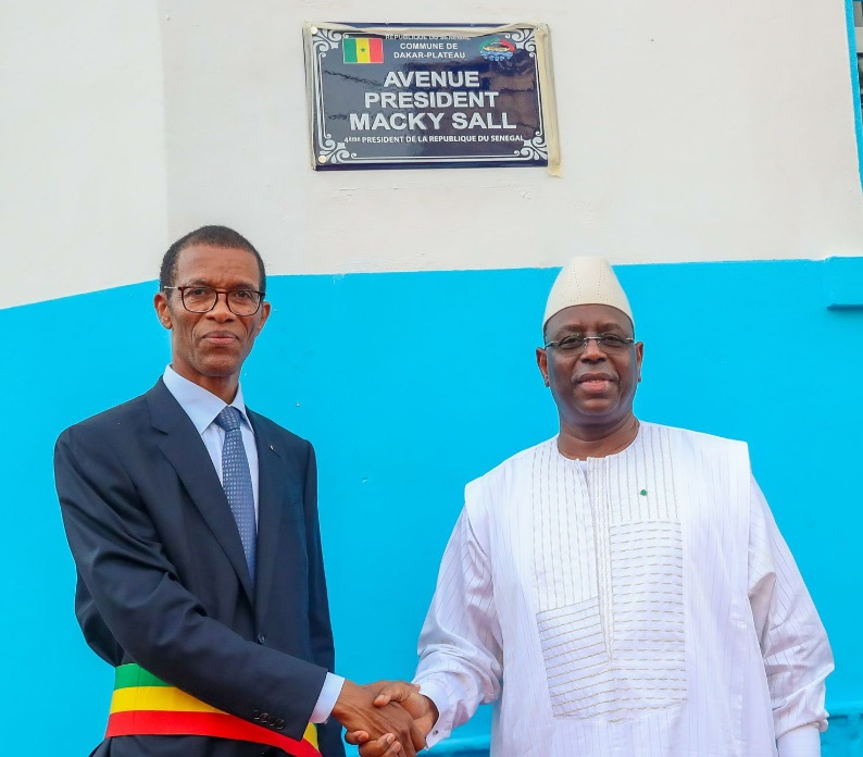 Macky Sall et Alioune Ndoye rebaptisant l'ex-avenue Louis Faidherbe