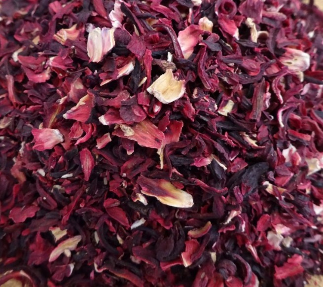 Le bissap (fleur d'hibiscus) au Sénégal et ses bienfaits sur la santé