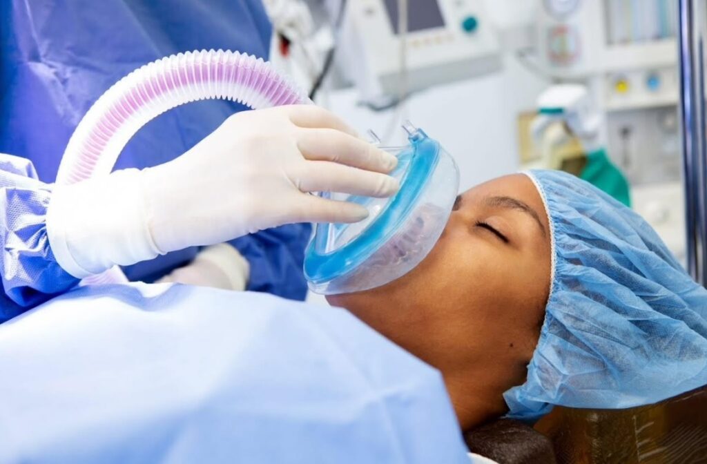 BBL, botox, liposuccion, implant mammaire, autant d'opérations de chirurgie esthétique qui se démocratisent au Sénégal